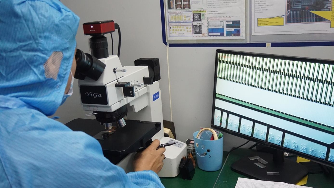 Polcd 2.8 ιντσών FPC 4-αγωγών SPI διεπαφή Οθόνη αφής 240x320 pixels TFT LCD Display Module